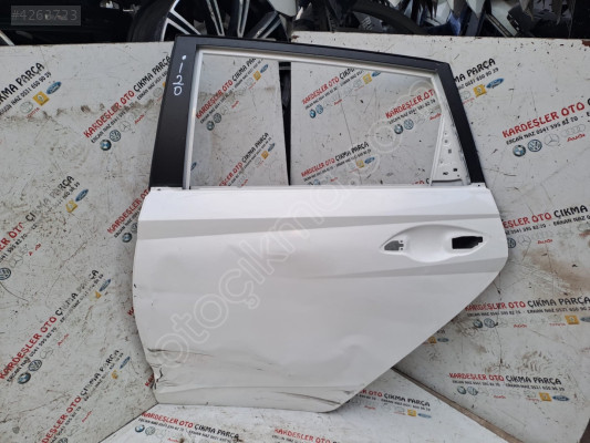 Hyundai i20 sol arka kapı (hasarlı ürün)