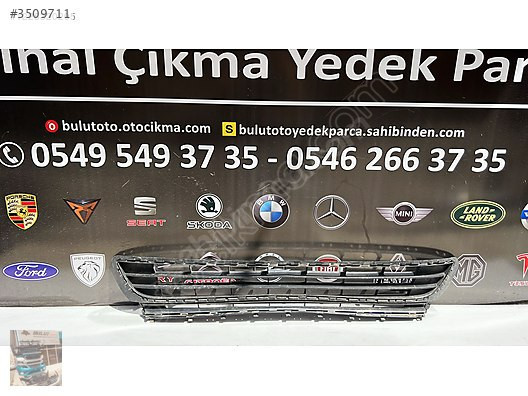 VW Golf 7 Ön Tampon Orta Izgara Çıkma Orijinal 5g0853677a
