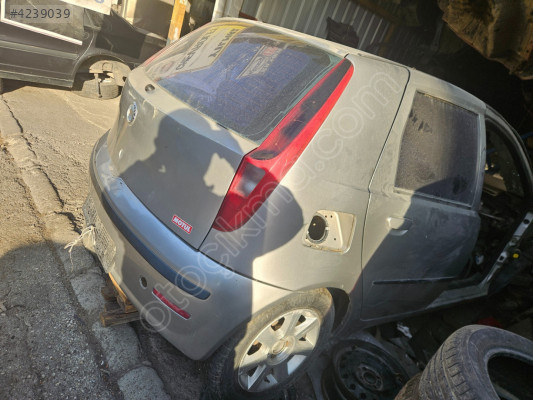 FİAT PUNTO ÇIKMA KAPI