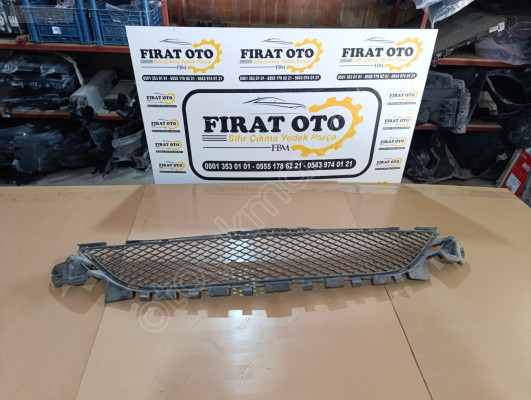 A2058852123 MERCEDES AMG W205 ÖN TAMPON ORTA IZGARA