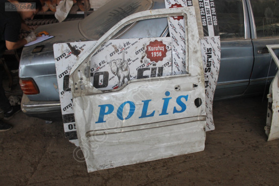 FORD CONNECT ÖN SOL KAPI