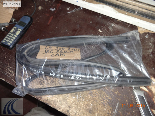 TOYOTA AURIS 2011 ÇIKMA SAĞ ARKA CAM FİTİLİ