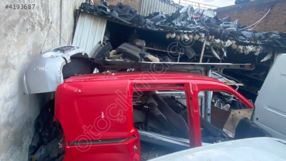 FİAT DOBLO VAN SOL ARKA ÇAMURLUK KONUK OTO 05366077016