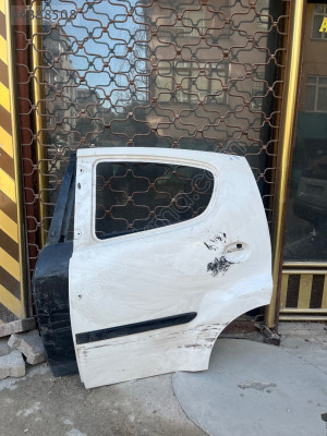 Peugeot 107 Sol Arka Kapı Orijinal