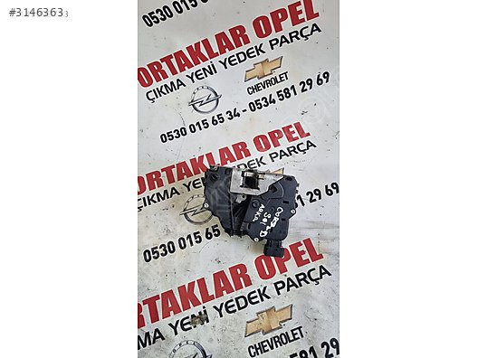 Opel Corsa D sol arka kapı kilidi