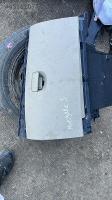 Renault Megane 3 torpido kapağı