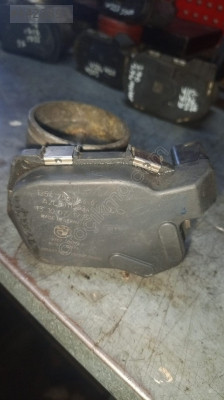 BMW x1 gaz kelebeği  A2c53115534