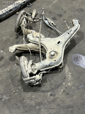 TRANSPORTER CARAVELLA T4 SAĞ SOL ARKA DİNGİL TAŞIYICI