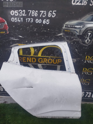 RENAULT CLİO 5 SAĞ ARKA KAPI ORİJİNAL ÇIKMA