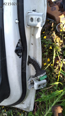 Peugeot sol ön kapı menteşeleri çıkma