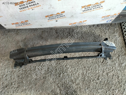 Skoda Octavia Çıkma Ön Tampon Demiri 2008-2013