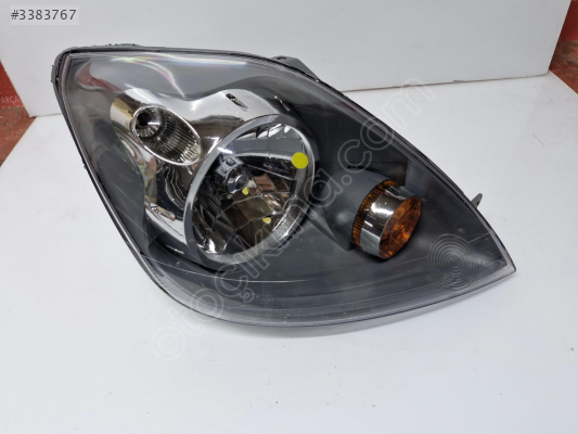 FORD FİESTA SAĞ ÖN FAR 2005-2008 SIFIR AYARINDA