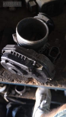 Volkswagen Golf Polo Passat Gaz Kelebeği Gövdesi  036133064C