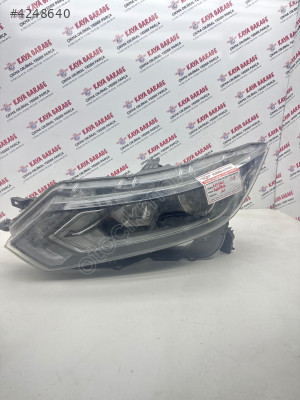 Nissan Qashqai sol ön far 2017 2019 led mercek kaya Garage
