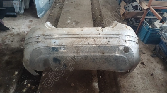 Fiat Linea makyajlı kasa arka tampon orjinal