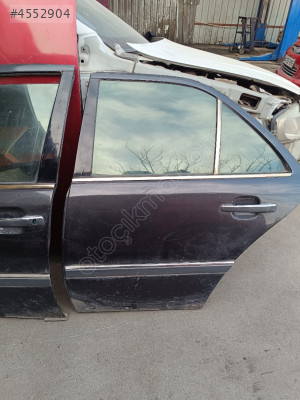Mercedes w202 sol arka kapı