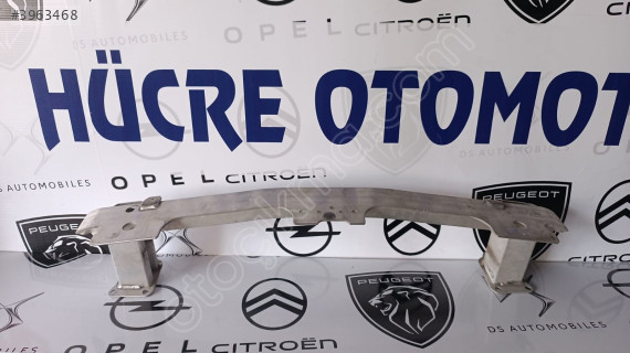 Peugeot 2008  2020-2023 Ön Tampon Demiri 9826115680