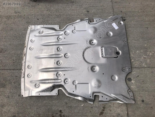 BMW 3 SERİSİ F30 MOTOR ALT MUHAFAZA 5175724177210