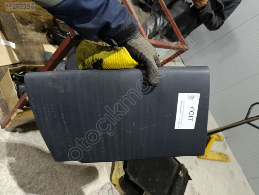 mitsubishi colt torpido çekmecesi.Son olur fiyat