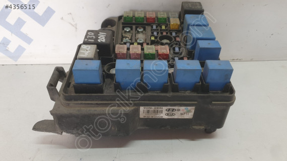 hyundai i30 2011 1.4 sigorta kutusu (son fiyat)