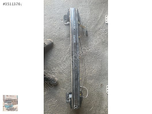 Ford fusion ön tampon demiri çıkma