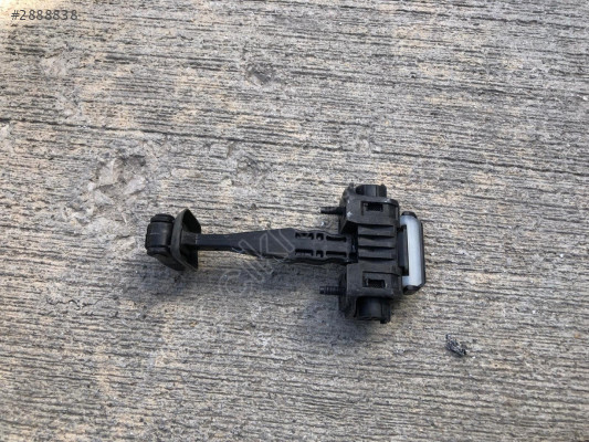 BMW X1 U11 SOL ÖN KAPI GERGİSİ 9883823-07