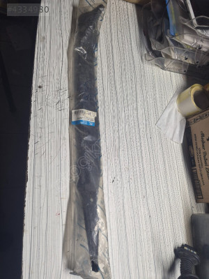 HYUNDAİ İ20 SOL ARKA CAMURLUL İÇ PLASTİK ORJİNAL 84141-1J000