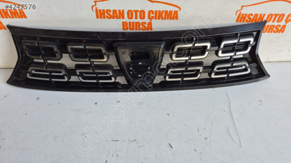 Duster 2-II Ön Panjur Krom Nikelajlı (2018-2024) 623103440R