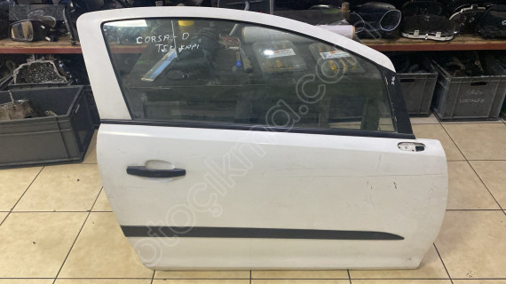 OPEL CORSA D SAĞ ÖN KAPI TEK