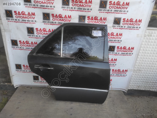ÇIKMA MERCEDES W124 SAĞ ARKA KAPI
