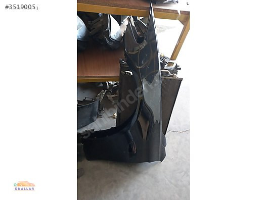 2013 BMW F10 SOL ÖN ÇAMURLUK MERTLER OTO YEDEK PARÇADA