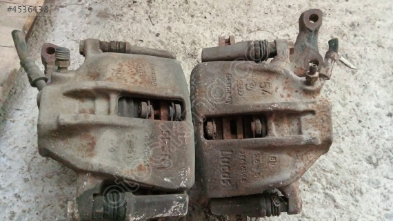 Volkswagen Golf 3 ön sol sağ kaliper