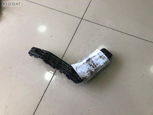 TOYOTA COROLLA 2013-2018 SOL ÖN TAMPON BRAKETİ 52116-02250