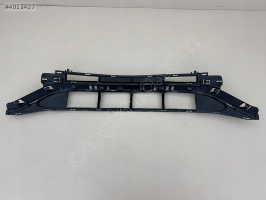 MERCEDES-BENZ W206 TAMPON BRAKETİ ÖN ORTA 2068850602