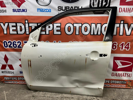 suzuki baleno ön kapı
