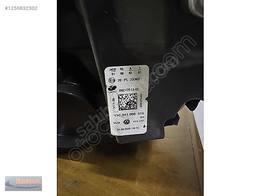VW ID.4 SAĞ FAR ORİJİNAL