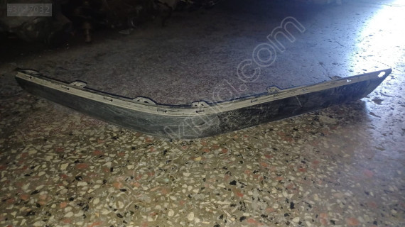 Peugeot 406 sağ arka tampon bandı