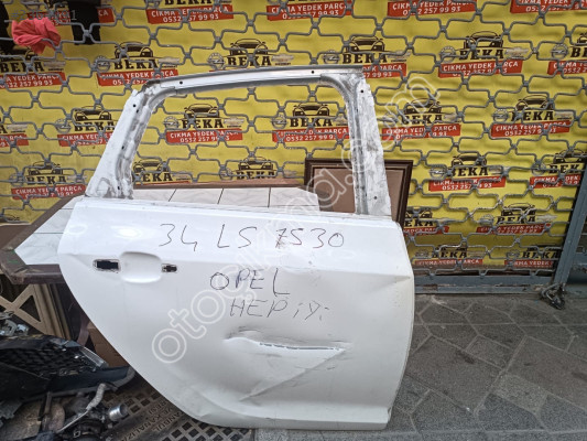 OPEL ASTRA J SAĞ ARKA KAPI ÇIKMA ORJİNAL YEDEK PARÇA