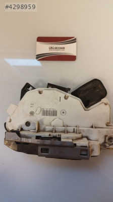 5K1837015C Volkswagen Golf 6 ön sol kapı kilidi
