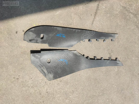 Volkswagen Jetta konsol plastikleri