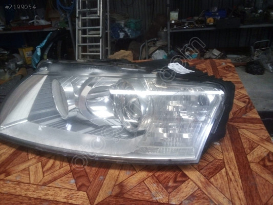 2005- 2008  audi a8 sol ön far çıkma orjinal