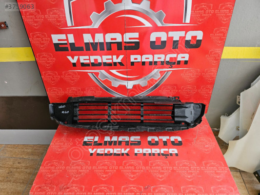 VOLVO XC40 ÖN HAVALANDIRMA KANALI ORJİNAL ÇIKMA PARÇA 31455422
