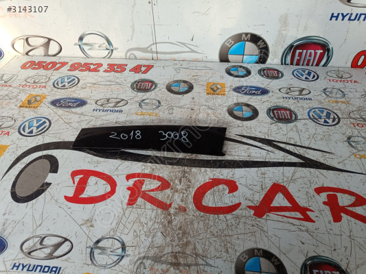 PEUGEOT 3008 SOL ÖN DİREK DIŞ KAPLAMASI ORJİNAL ÇIKMA PARÇA