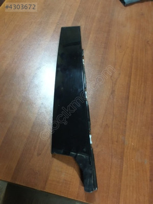 MEGANE 4 SAĞ ÖN KAPI CAM KIYI KAPLAMASI ORJ ÇIKMA
