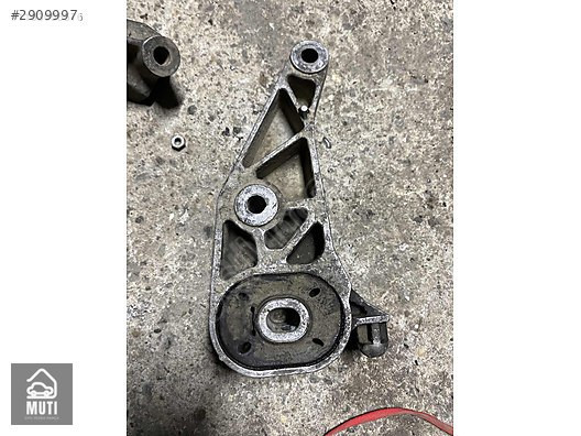 Opel Corsa C 2001/2011 Arka Motor Kulağı 846034 13143386 Orj