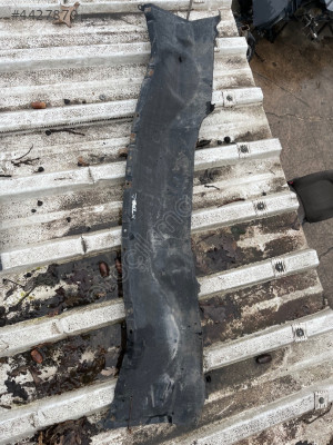 NİSSAN XTRAİL ÖN CAM IZGARASI ALTI