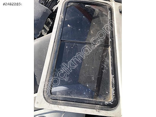 Mitsubishi L300 Sağ Sürgülü Kapı Camı - Oto Çıkma Pa
