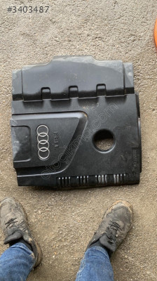06J103925 audi a3 1.8 motor üst kapak