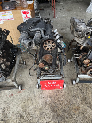 Corsa b 1.4 8 valf karbüratörlü motor komple
