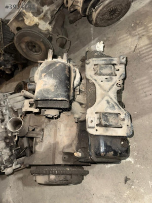 PEGEOUT 504 1.8 MOTOR